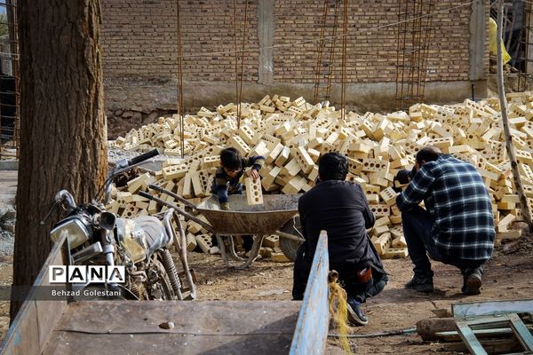 عملیات بازسازی و احداث واحدهای مسکونی مناطق زلزله زده خوی