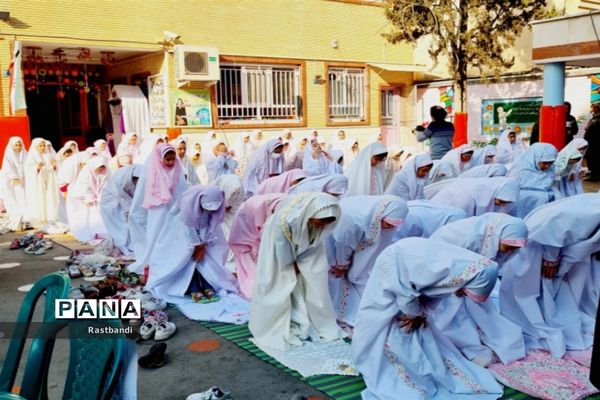 جشن عبادت کلاس سومی‌های دبستان اندیشه منطقه ۱۳