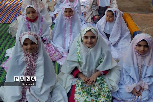 جشن عبادت کلاس سومی‌های دبستان اندیشه منطقه ۱۳