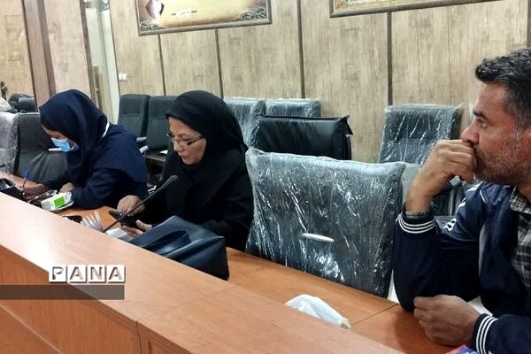 نشست خبری تشریح برنامه‌های گرامیداشت هفته بسیج در پاکدشت
