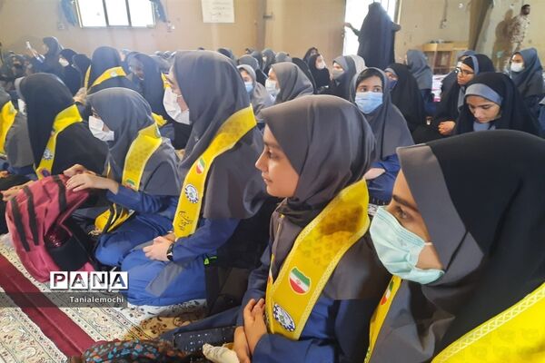 تجدید میثاق دانش‌آموزان مدرسه پاینده ناحیه یک اهواز با آرمان‌های شهدا