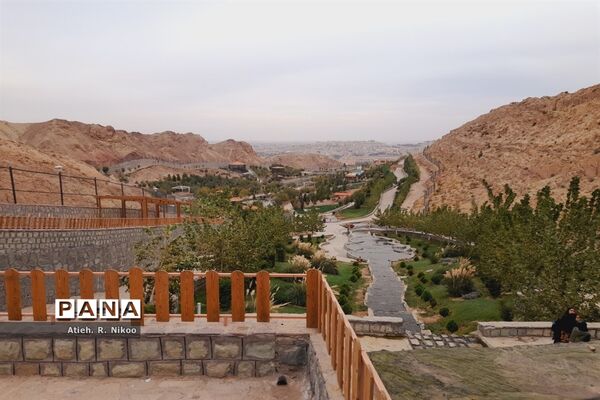 اردوی دانش‌آموزان شاهد رضویان قم در باغ پرندگان