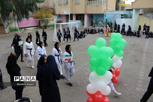 برگزاری المپیاد ورزشی درون مدرسه‌ای در دبیرستان شهید‌خدابخشی قم