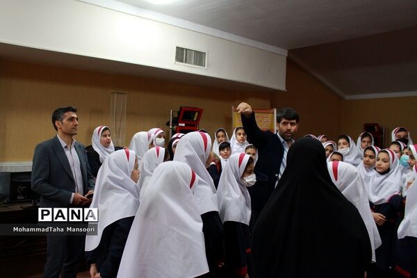هشتمین دوره هفته مبارزه با اعتیاد و آسیب‌های اجتماعی در زنجان