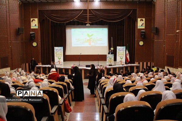 هشتمین دوره هفته مبارزه با اعتیاد و آسیب‌های اجتماعی در زنجان