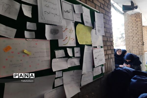 برگزاری انتخابات شورای دانش‌آموزی دبیرستان زینبیه منطقه ۱۳