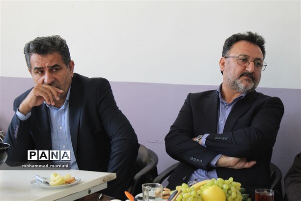 حضور سرزده نماینده مجلس شورای اسلامی از مدارس ناحیه دو ساری