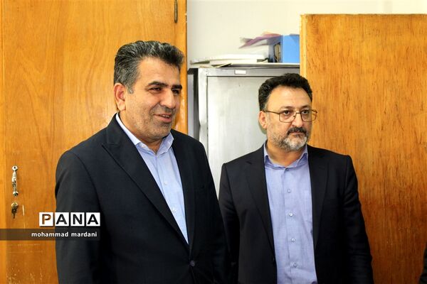 حضور سرزده نماینده مجلس شورای اسلامی از مدارس ناحیه دو ساری