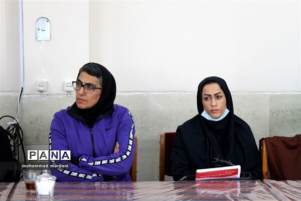 حضور سرزده نماینده مجلس شورای اسلامی از مدارس ناحیه دو ساری