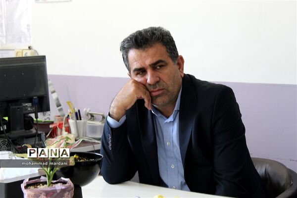 حضور سرزده نماینده مجلس شورای اسلامی از مدارس ناحیه دو ساری