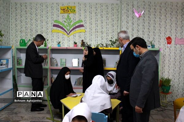 افتتاح کتابخانه کلاسی با عنوان «یار مهربان» در زنجان