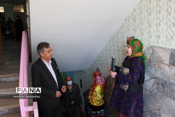 افتتاح کتابخانه کلاسی با عنوان «یار مهربان» در زنجان