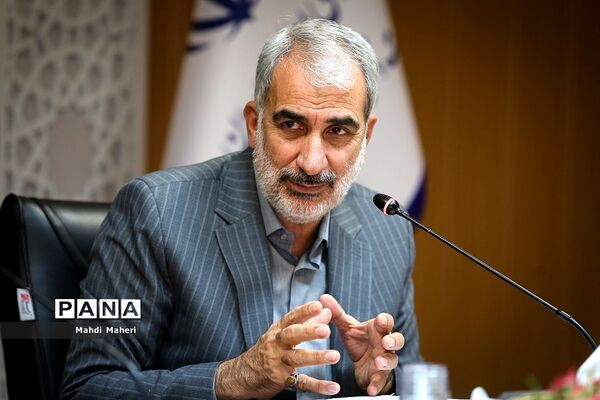آیین تفاهم‌نامه بین وزارت آموزش و پرورش و پژوهشگاه رویان