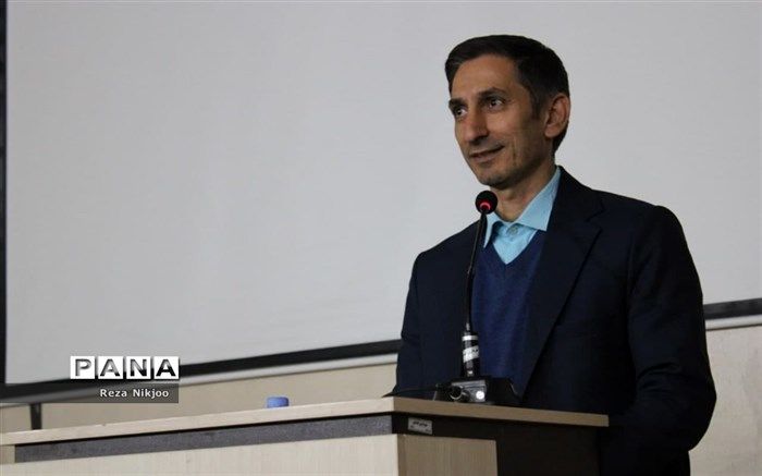 تقرب به خداوند، موجب موفقیت در زندگی می‌شود