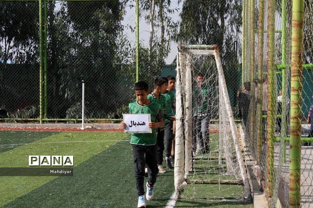 انجمن‌های ورزشی مدرسه‌های بخش جوادآباد