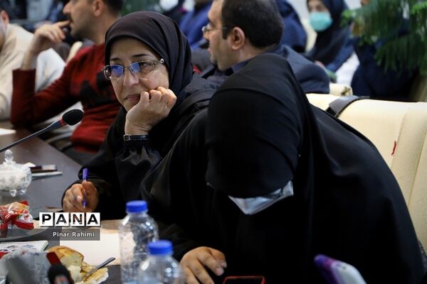 چهارمین نشست خبری رئیس دانشگاه علوم پزشکی تبریز