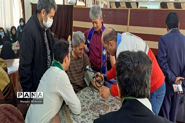 برگزاری اردوی یکروزه مربیان پیشتاز در آباده