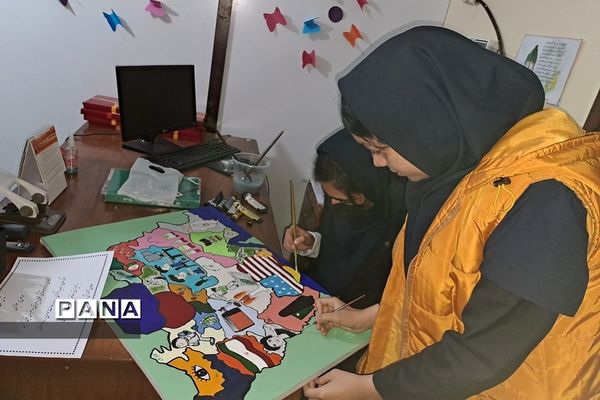 تقدیر از گروه نقاشی همگانی مدرسه نوین‌آفرین رودهن