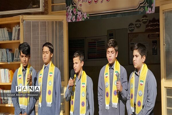 آیین نمادین انتخابات شورای دانش‌آموزی ناحیه ۳ مشهد