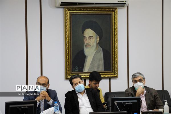 نشست ستاد برگزاری بیست و چهارمین مانور زلزله