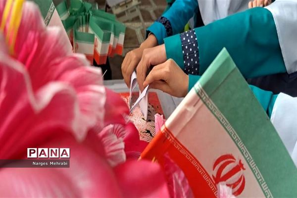 انتخابات شورای دانش‌آموزی در مدارس سورمق