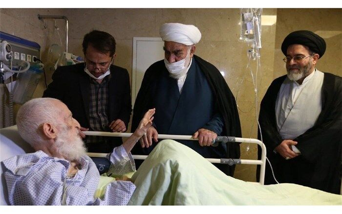 عیادت رئیس دفتر مقام معظم رهبری از حضرت آیت‌الله شبیری زنجانی