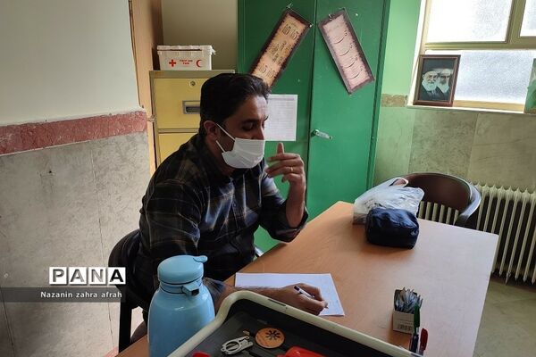 پایش سلامتی دانش‌آموزان رودهن