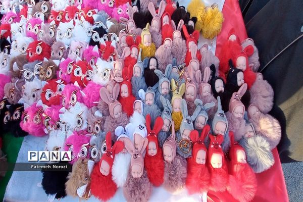 تقدیر از دانش‌آموزان منتخب مسابقات دبیرستان خوارزمی رباط‌ کریم