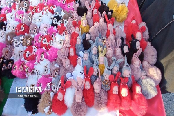 تقدیر از دانش‌آموزان منتخب مسابقات دبیرستان خوارزمی رباط‌ کریم