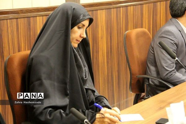 جلسه تودیع و معارفه معاون آموزش ابتدایی آموزش و پرورش ناحیه یک شهرری