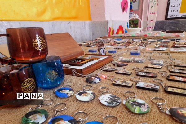 برپایی نمایشگاه کتاب در کانون فرهنگی تربیتی شهید باهنر امیدیه