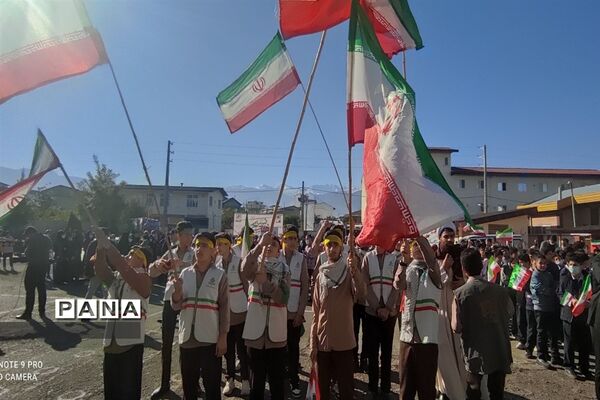 اجتماع بزرگ رفیق شهیدم در شهرستان عباس‌آباد