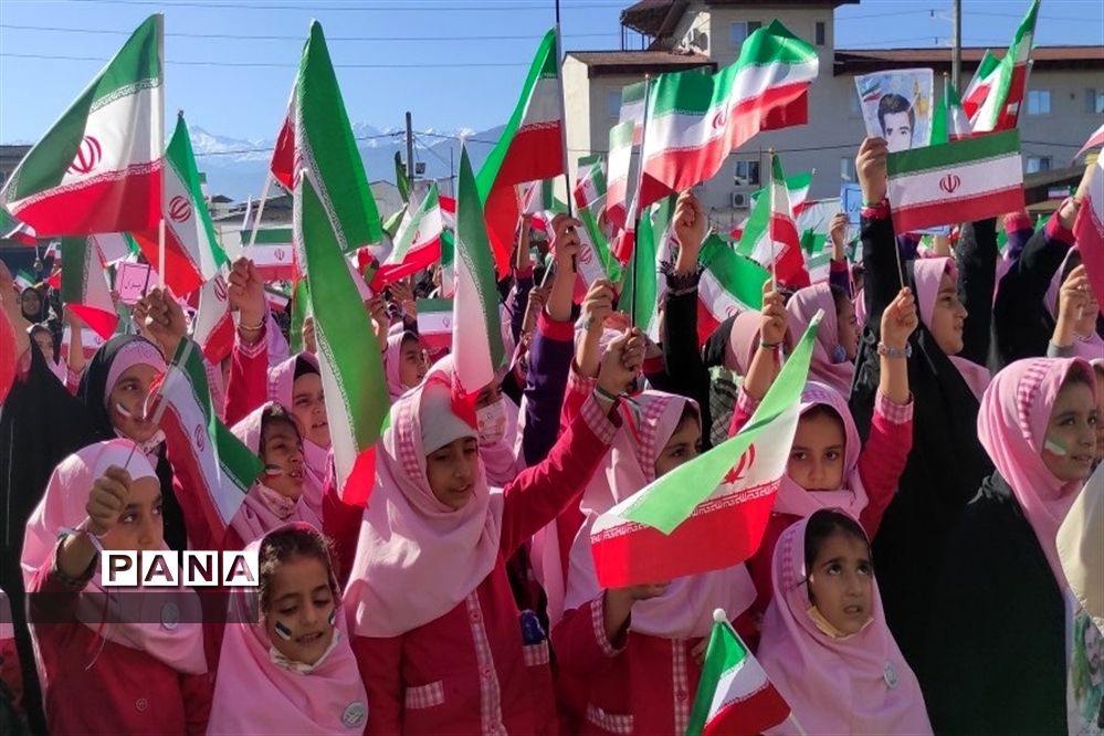 اجتماع بزرگ رفیق شهیدم در شهرستان عباس‌آباد