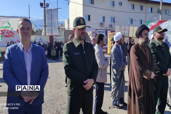 اجتماع بزرگ رفیق شهیدم در شهرستان عباس‌آباد