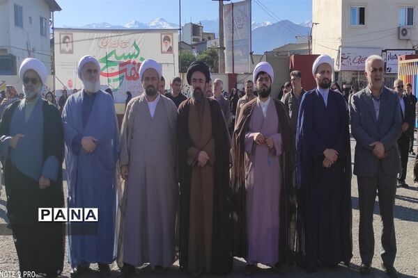 اجتماع بزرگ رفیق شهیدم در شهرستان عباس‌آباد