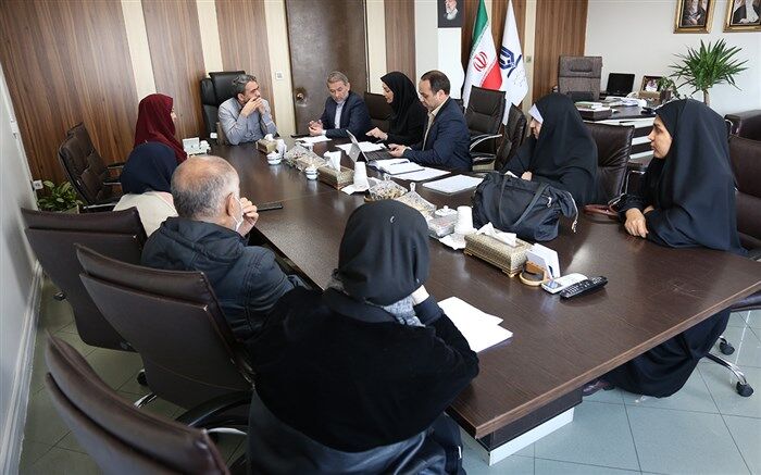 ملاقات مردمی  رئیس سازمان مدارس و مراکز غیردولتی و توسعه مشارکت های مردمی