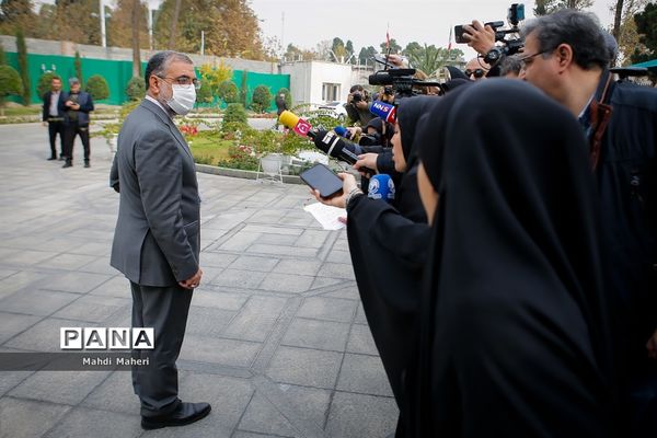 حاشیه جلسه هیات دولت