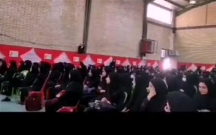 یادواره شهدای دبیرستان شاهد حضرت خدیجه قم/فیلم