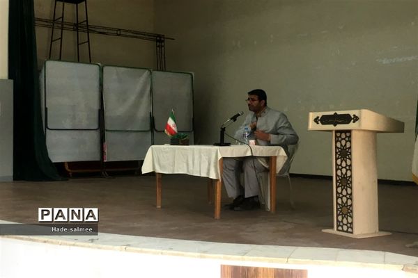 جلسه و کارگاه‌ها معاونان و مربیان مدارس شادگان