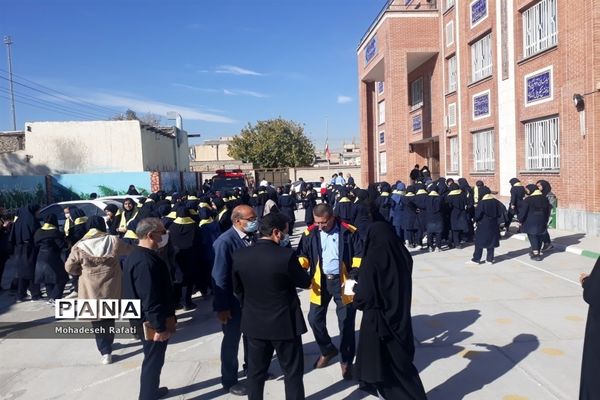 نشست رابطان اجرایی بیست و چهارمین دوره مانور های زلزله و ایمنی در مدارس