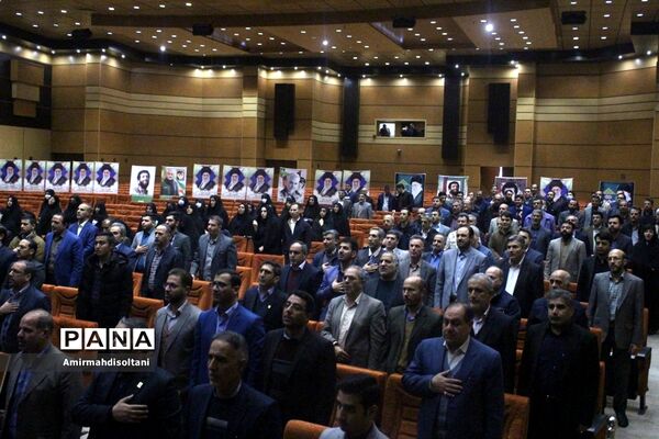 همایش هیات‌های اندیشه‌ورزی فرهنگیان در تبریز