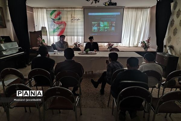 دوره آموزش مقدماتی خبرنگاری در ناحیه ۳