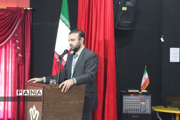 همایش گرامیداشت هفته بسیج