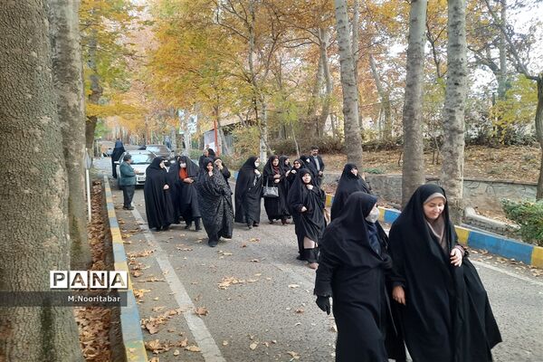 دعای ندبه در جوار مزار شهدای گمنام اردوگاه شهید‌باهنر