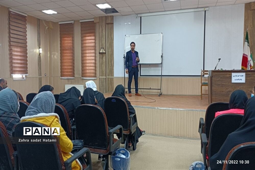 کاراگاه مقدماتی آموزش خبرنگاری  در پاکدشت
