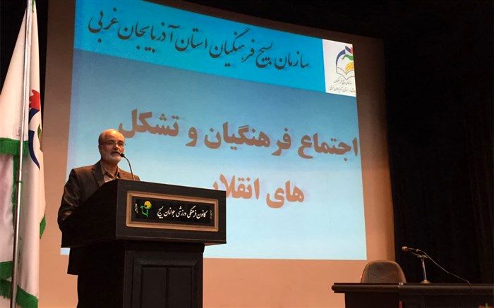 دشمن با جنگ نرم بر ادراک و شناخت جوانان و نوجوانان ایران اسلامی تاثیر می گذارند