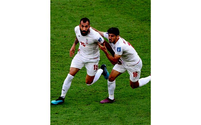 تبریک فرمانده کل ارتش و فرمانده کل سپاه برای پیروزی تیم ملی فوتبال