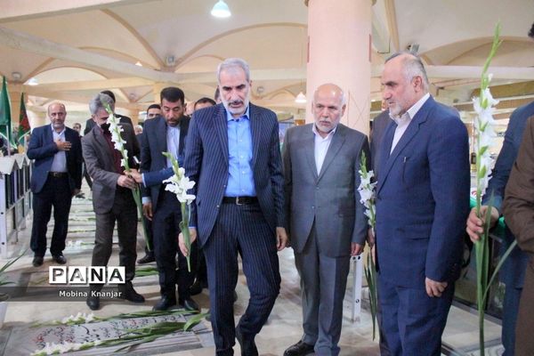 تجدیدمیثاق وزیر آموزش و پرورش با آرمان‎‌های شهدا در بوشهر
