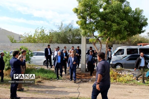 کلنگ ساخت هنرستان شهید داریوش رضایی‌نژاد در ریشهر بوشهر