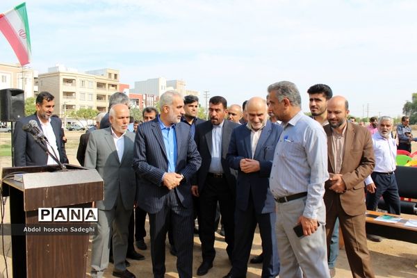 کلنگ ساخت هنرستان شهید داریوش رضایی‌نژاد در ریشهر بوشهر